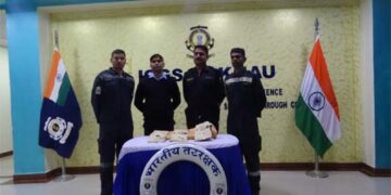 Indian Coast Guard recovers charas worth Rs 4 lakh off Jakhau coast in Kutch