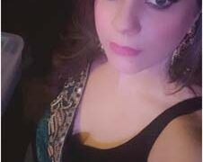 Game-changer: Shanya Kapur sizzles the ramp for Designer Archana Kochhar at Bombay Times Fashion Week 