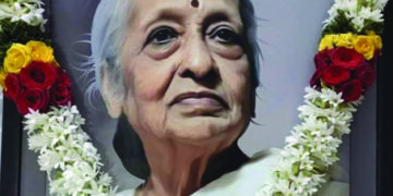 Doyen of cancer care, Dr Shanta cremated with “police honours”