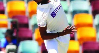 Debutant Natarajan shines as Australia score 274/5 on Day 1 of the final test match
