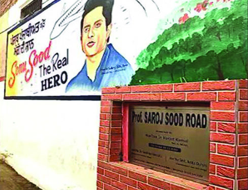 Real Hero Sonu Sood Gets Emotional as a Road in His Hometown Gets Named After His Mother