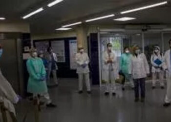 COVID-19: Over 12,000 Gujarat health workers get shots on day 3