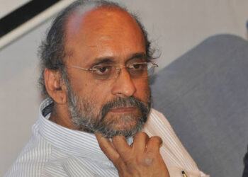 Adani defamation suit: Mundra court issues arrest warrant against journalist Paranjoy Guha Thakurta