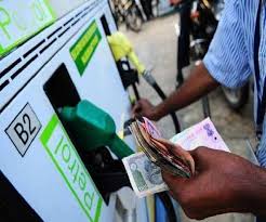 Petrol crosses Rs 91 mark in Mumbai, touches new high of Rs 84.45 in Delhi