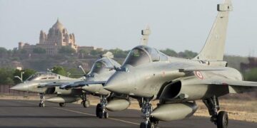 Rafale jets of Indian & French air forces conduct complex manoeuvres as part of Exercise Desert Knight 21