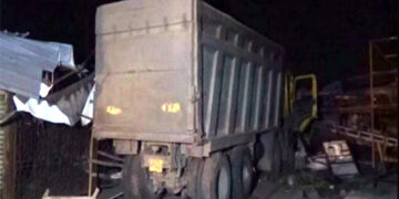 Labourer sleeping on pavement crushed to death by truck in Palanpur
