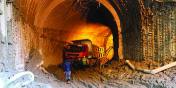 Drilling operation launched at Tapovan tunnel to rescue trapped workers
