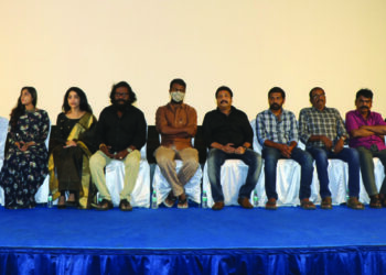 Vetri Maran’s ‘Sangathalaivan’ bares tattered lives of powerloom weavers