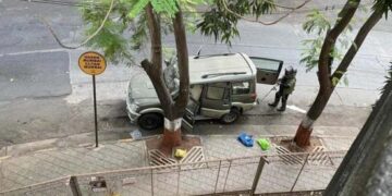 Explosive-laden vehicle found near Mukesh Ambani’s house in Mumbai