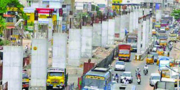 Poll-bound TN gets Rs 1.03 lakh crore highway projects, seaweed park, 3 port developments