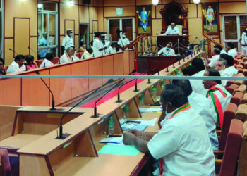 Puducherry Congress government falls, as Narayanasamy loses confidence vote