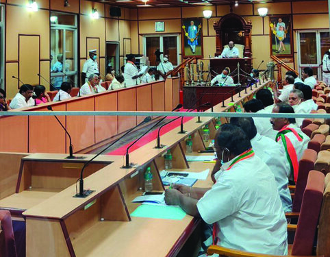 Puducherry Congress government falls, as Narayanasamy loses confidence vote