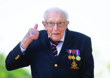 Corona claims centurion & charity hero cricketer Sir Tom Moore