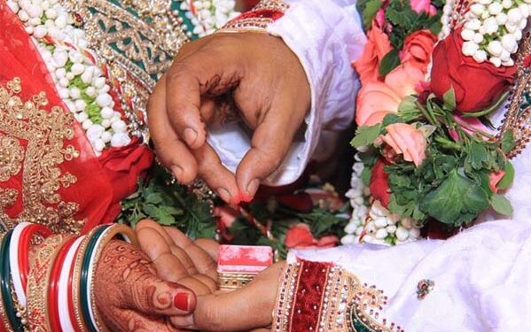 Inter-faith marriage of trainee cop: Gujarat HC orders registration under police cover