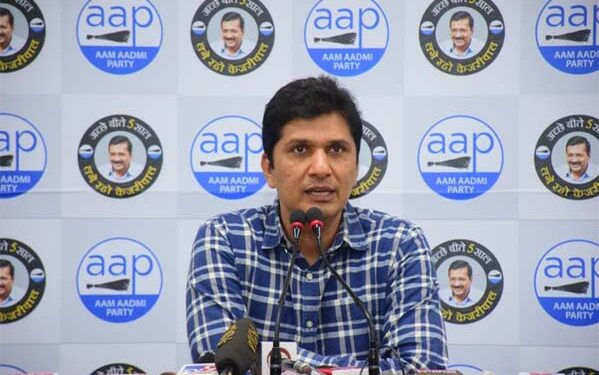 Kejriwal to hold roadshow in Surat after AAP’s gains in civic body polls