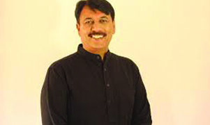 Troubleshooting: GPCC chief prevails over Jamalpur-Khadia MLA, assures to look into his grievances