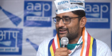Unlawful assembly case: Gujarat AAP chief Italia surrenders before Ahmedabad police, gets regular bail