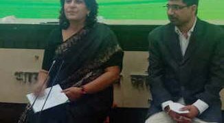 Cong slams govt over LPG, petrol price hikes, spokesperson holds press meet sitting on empty cylinder