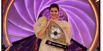 Rubina Dilaik lifts Bigg Boss 14 trophy and Rs 36 lakh cash award