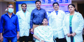 After falling from 17th-floor, air condition mechanic rises again to start normal life 