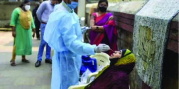 Gujarat records more than 2,000 new COVID-19 cases for first time