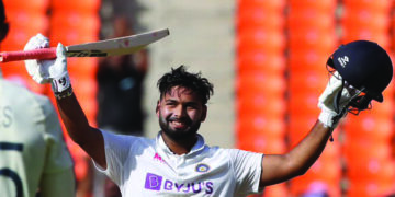INDvsENGLAND: Rishabh Pant smashes ton as India seize control from England
