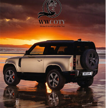 Land Rover Defender crowned Supreme Winner Women’s World Car of the Year 2021