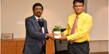Swarup Kumar Saha assumes charge as Executive Director of Punjab National Bank