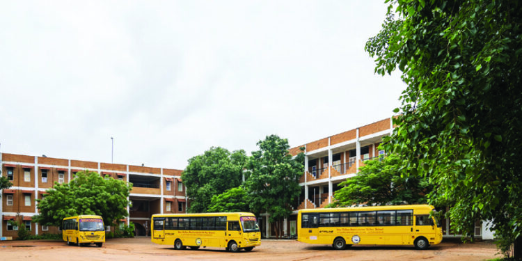 Healthcare: Sadhguru offers Isha Vidhya campuses to TN govt to set up 990-bed COVID care centres