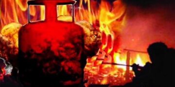 Six members of family die in gas cylinder explosion in Delhi