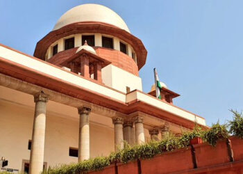 Amazon moves SC against Delhi HC stay order restraining Future Retail deal with Reliance