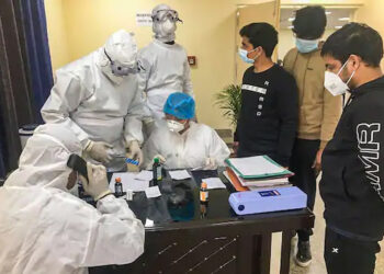 India logs 2,73,810 fresh COVID-19 cases in single day