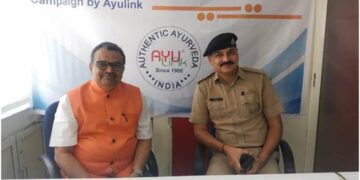 Dr Prerak Shah of Ayulink holds fortnight-long free migraine check-up camp for Ahmedabad traffic police
