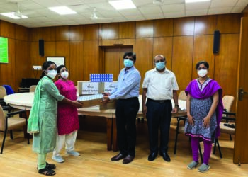 COVID Action: Isha distributes snacks, dinner to govt frontline warriors in healthcare sector across TN, Pondy