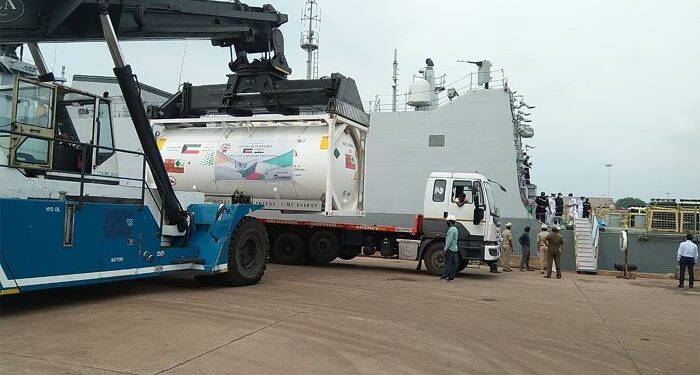 INS Kochi and Tabar reach Mangalore Port with oxygen & critical medical supplies