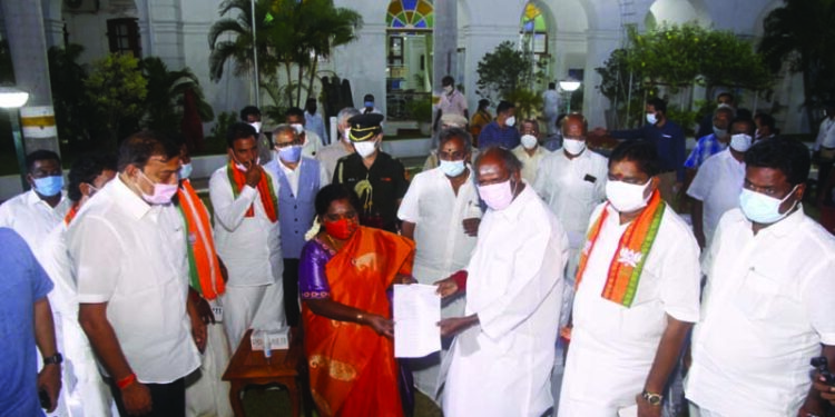 Rangasamy stakes claim to form government in Puducherry