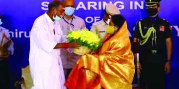 Puducherry CM Rangasamy tests positive for COVID; admitted at a hospital in Chennai