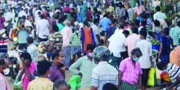 Day ahead of lockdown, people throw COVID norms to winds and indulge in panic buying