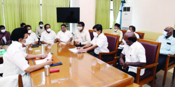 TN Govt to float global tenders to procure COVID-19 vaccines, use trains to bring in oxygen