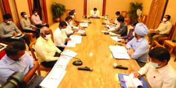 ”Rein in pandemic in your regions for state-wide success,” CM Stalin tells collectors of six districts