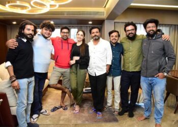 Malhar Thakar, Pooja Joshi starrer, Gujarati web series – Vaat Vaat Ma making waves on ShemarooMe