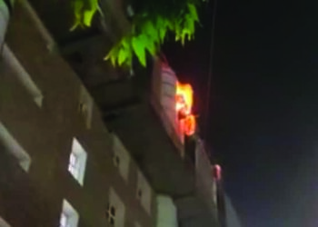 Fire breaks out in AIIMS Delhi, 26 fire tenders rushed to the spot