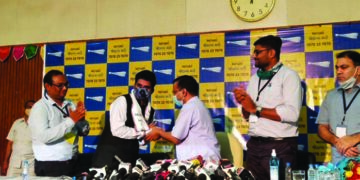 AAP will contest all seats in Gujarat in 2022 assembly polls: Kejriwal