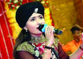 ‘Vaccination at home’ drags Gujarat folk singer to controversy