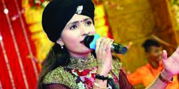‘Vaccination at home’ drags Gujarat folk singer to controversy