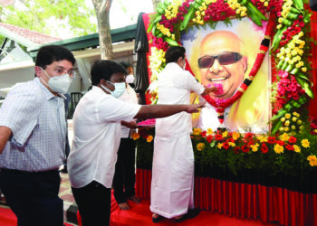 TN Chief Minister pays floral tribute to father and DMK Patriarch Kalaignar Karunanidhi on his 97th birth anniversary