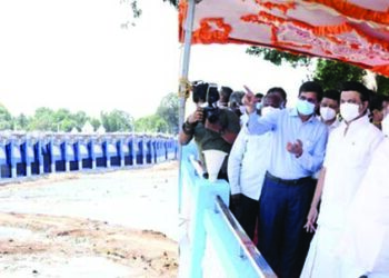 TN CM Stalin inspects renovation works at Grand Anaicut across river Cauvery
