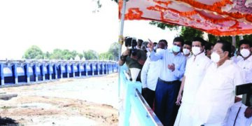TN CM Stalin inspects renovation works at Grand Anaicut across river Cauvery