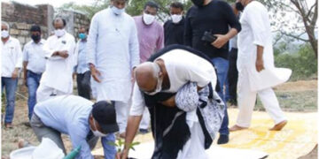 Spiritual leader and preacher Morari Bapu plants trees to mark World Environment Day