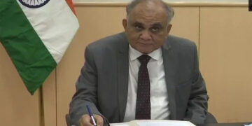 Former UP chief secretary Anup Chandra Pandey assumes charge as 2nd election commissioner